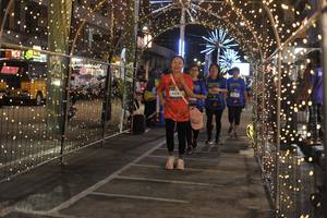 BIB: 454
                            <button type="button" onclick="openModal(26274614)" class="btn btn-primary btn-sm float-right btn-popup" data-toggle="modal" data-target=".modal-high-quality">
                        <i class="fas fa-shopping-cart"></i> Add to Cart
                    </button>
                                            <button type="button" onclick="isThisMe(26274614, true)" class="btn btn-success btn-sm float-right btn-popup btn-isme hidden" data-toggle="tooltip" data-placement="bottom" title="นี่คือรูปของคุณใช่ไหม คลิกที่นี่เพื่อเอาเข้าอัลบั้ม">
                        <i class="fas fa-plus"></i> Add to album
                    </button>
                    <button type="button" onclick="isThisMe(26274614, false)" class="btn btn-warning btn-sm float-right btn-popup btn-isnotme hidden">
                        <i class="fas fa-ban"></i> Remove from album
                    </button>